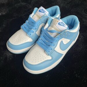 Nike Kids Blue And White  NEW BEAUTIFUL to Small For Me. Im A Big Kids 5,5
